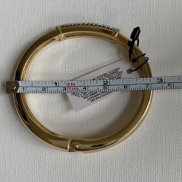 Gold tone and crystal bangle bracelet - Picture 7 of 7
